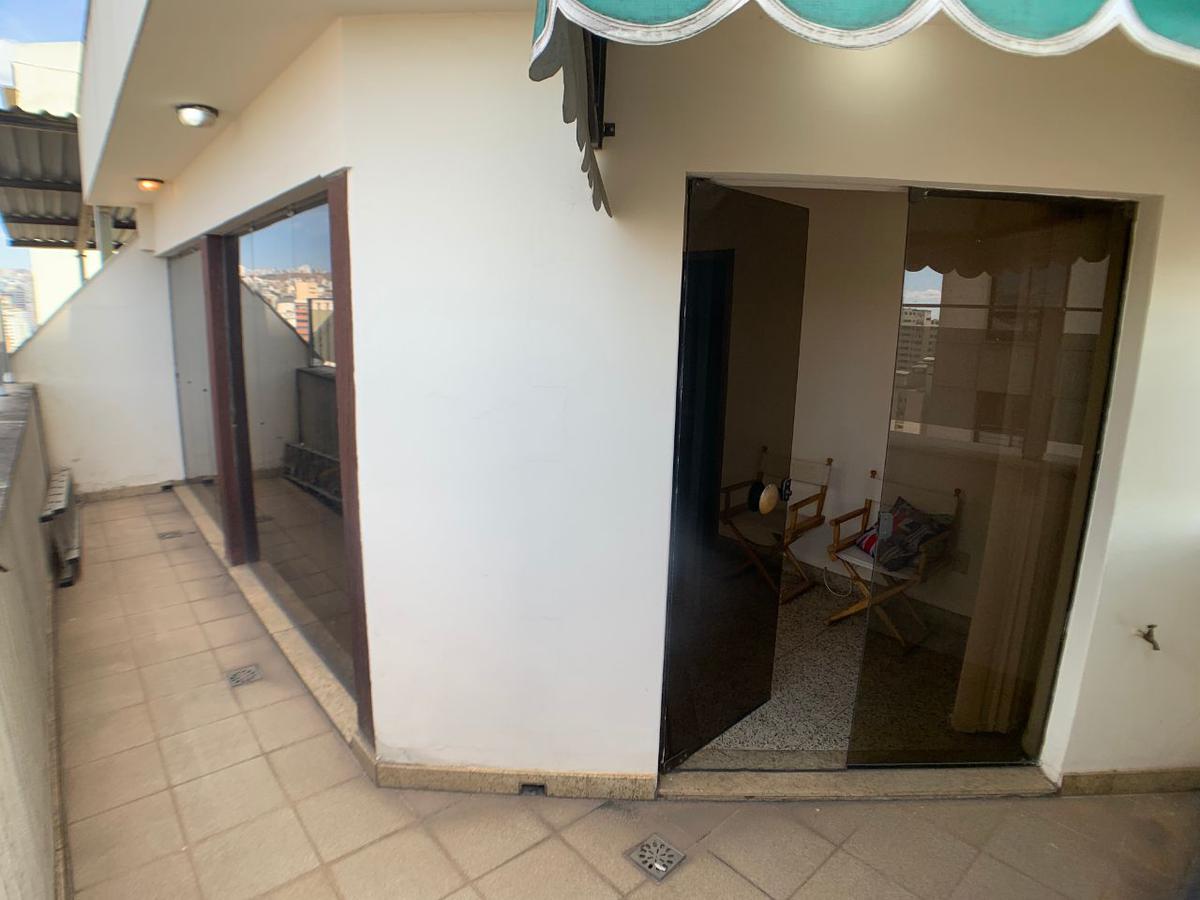 Cobertura, Centro, 2 Quartos, 1 Vaga, 2 Suítes