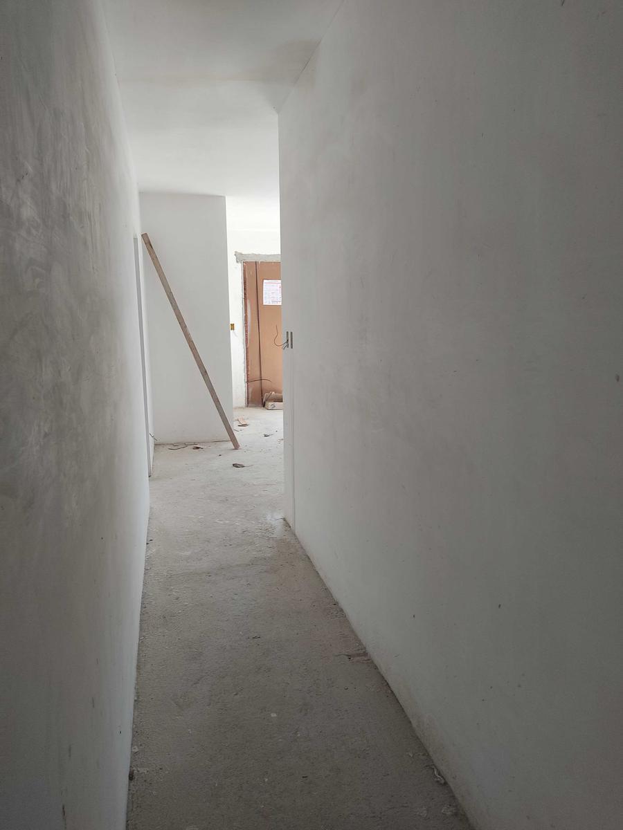 Apartamento, Europa, 2 Quartos, 1 Vaga, 1 Suíte