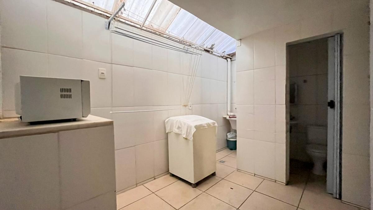 Apartamento, Sagrada Família, 2 Quartos, 1 Vaga