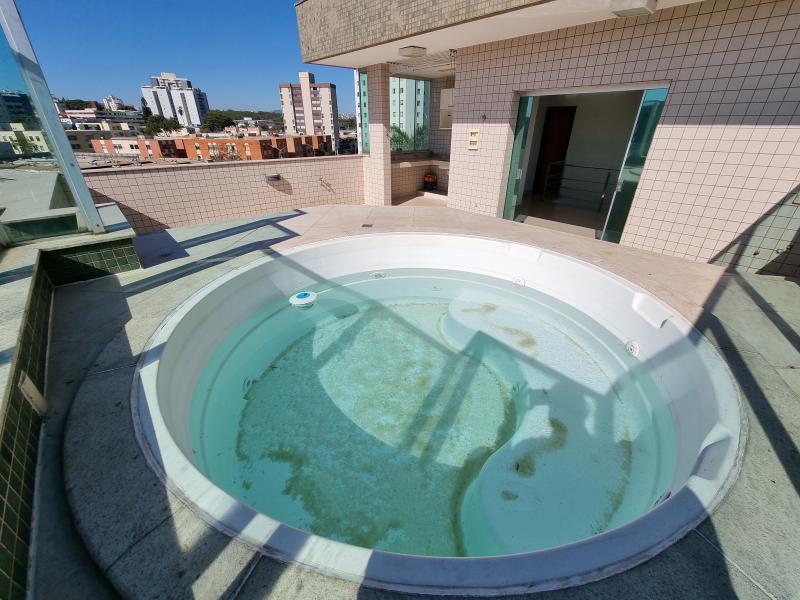 Cobertura, São Luiz (pampulha), 2 Quartos, 2 Vagas, 1 Suíte
