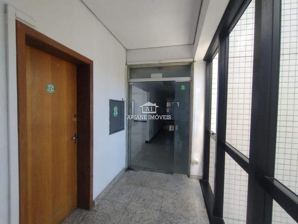 Andar, Estoril, 0 Quarto, 5 Vagas