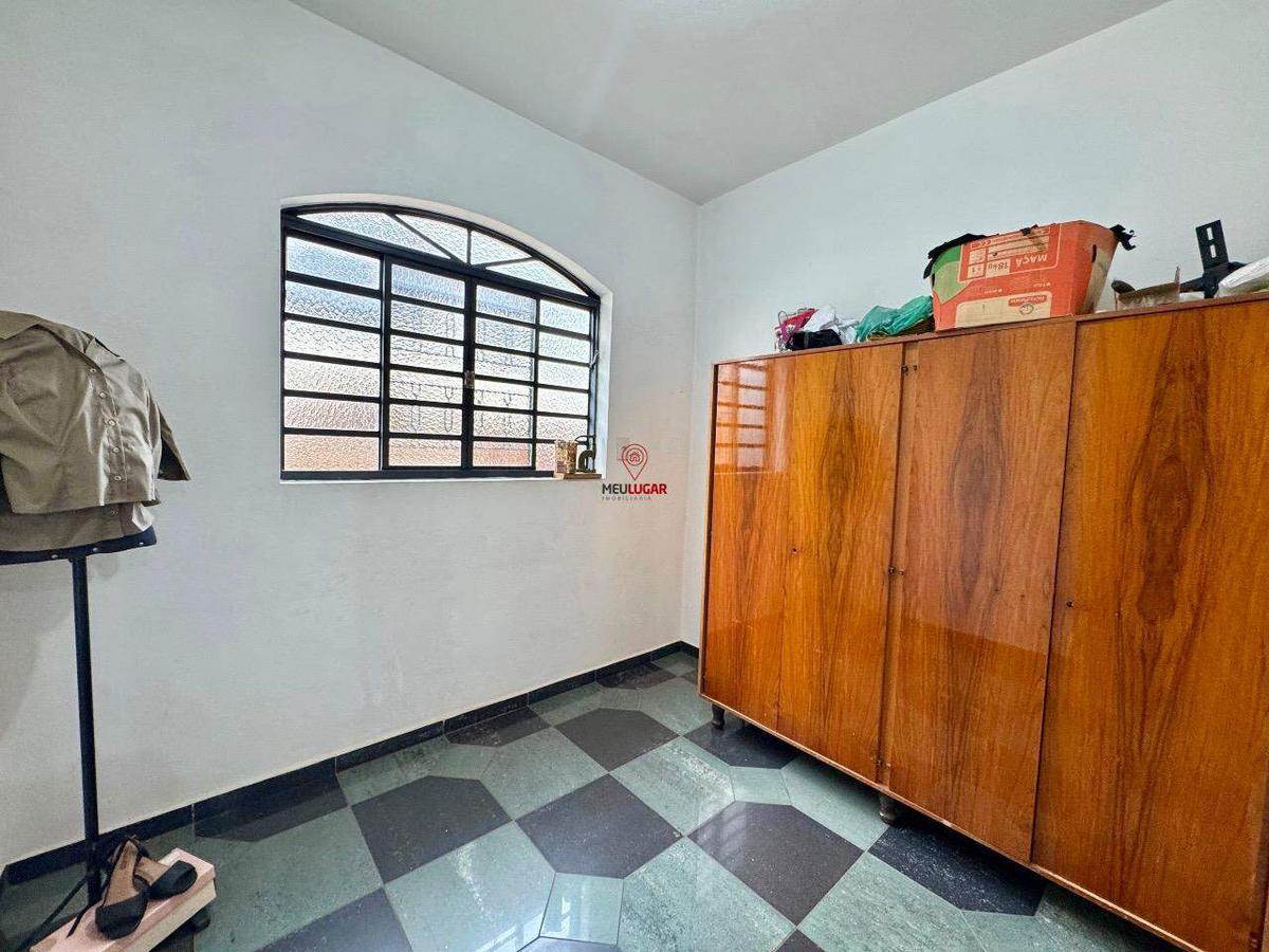 Casa, Diamante, 5 Quartos, 6 Vagas, 1 Suíte