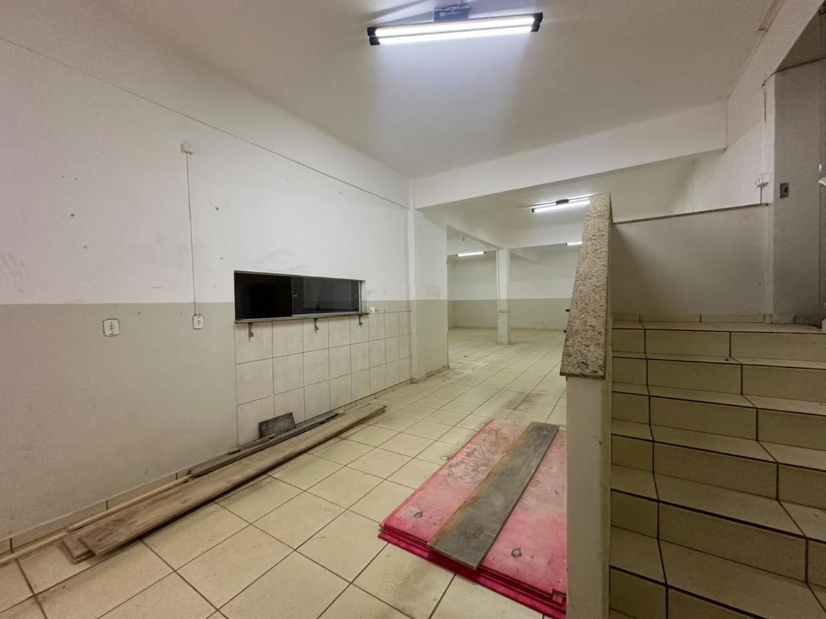 Andar, Centro, 0 Quarto, 0 Vaga