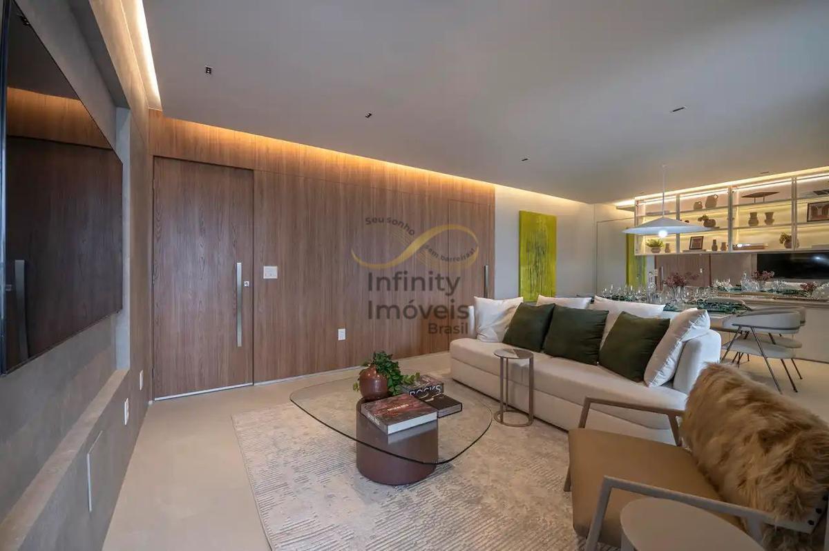 Apartamento, Gutierrez, 4 Quartos