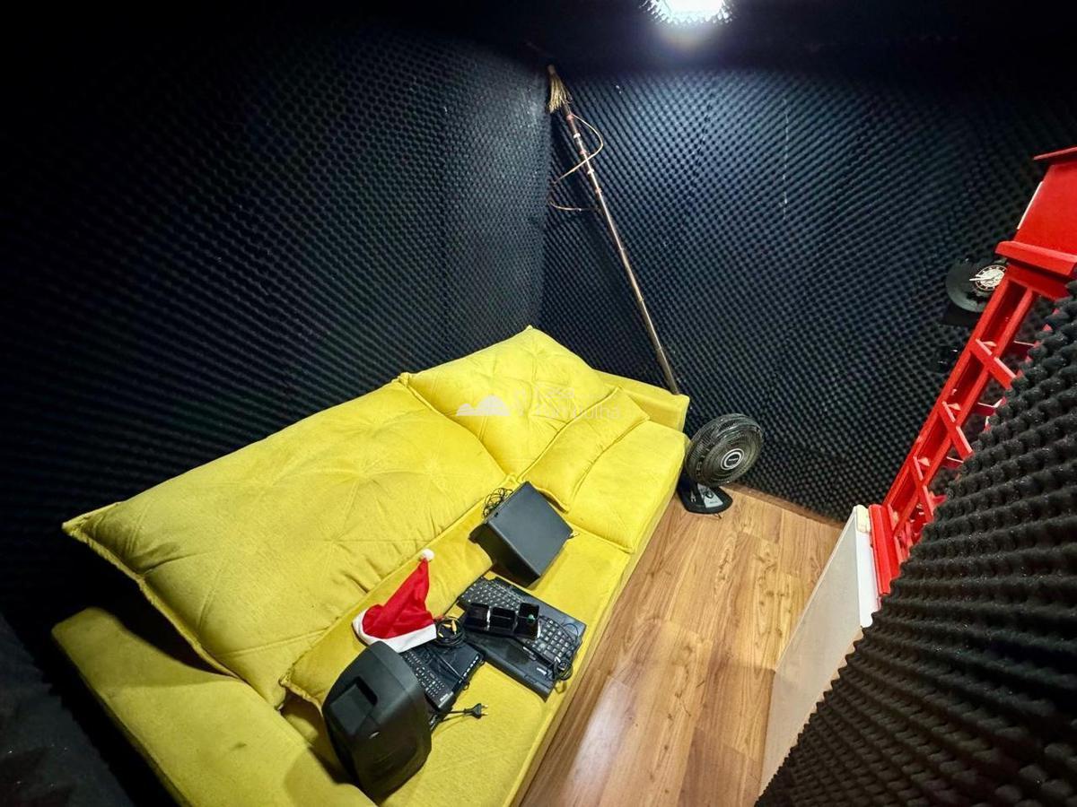 Casa, Santa Branca, 3 Quartos, 1 Vaga, 2 Suítes