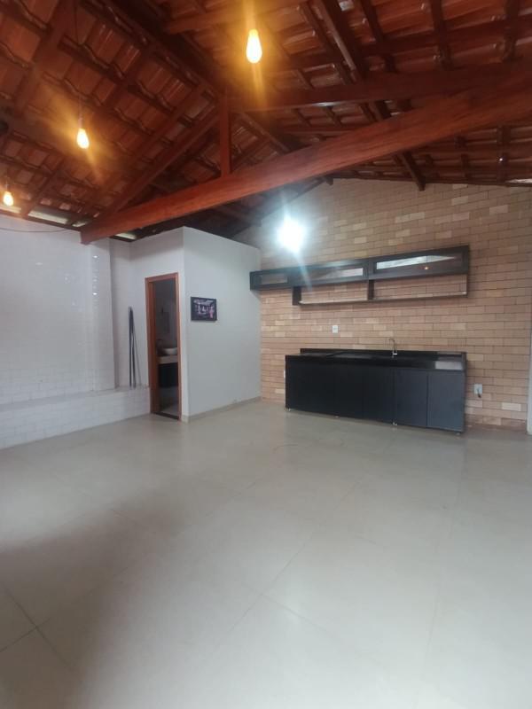Casa, Centro, 2 Quartos, 2 Vagas, 1 Suíte