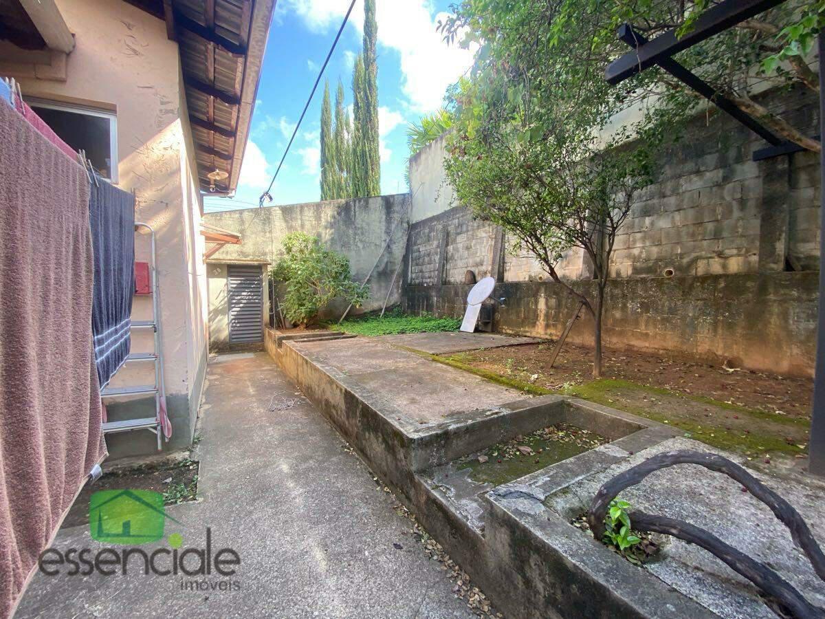 Casa, Jardim Riacho das Pedras, 3 Quartos, 8 Vagas, 1 Suíte