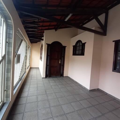 Casa, Universitário, 4 Quartos, 3 Vagas, 1 Suíte