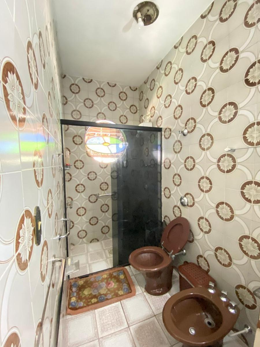 Casa, Horto, 4 Quartos, 7 Vagas, 2 Suítes