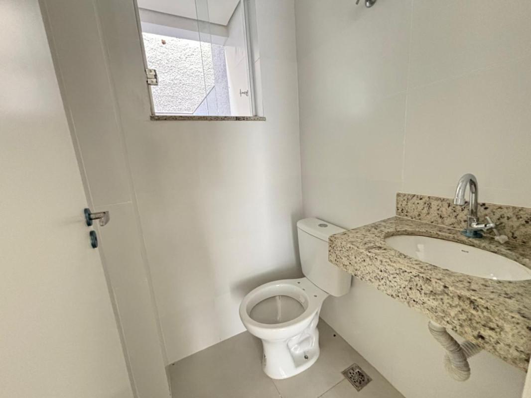 Casa, Planalto, 3 Quartos, 1 Vaga, 2 Suítes