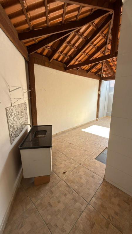 Casa, Bom Jardim, 2 Quartos, 2 Vagas