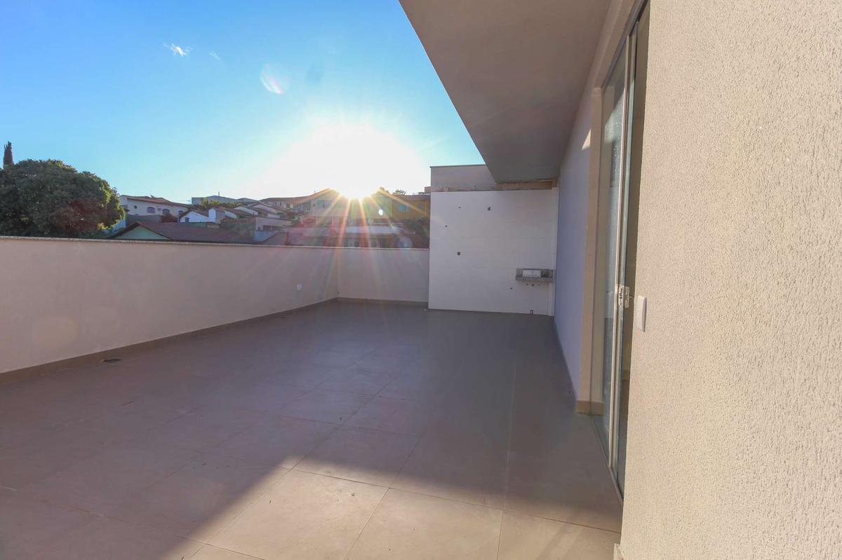 Cobertura, Santa Mônica, 2 Quartos, 2 Vagas