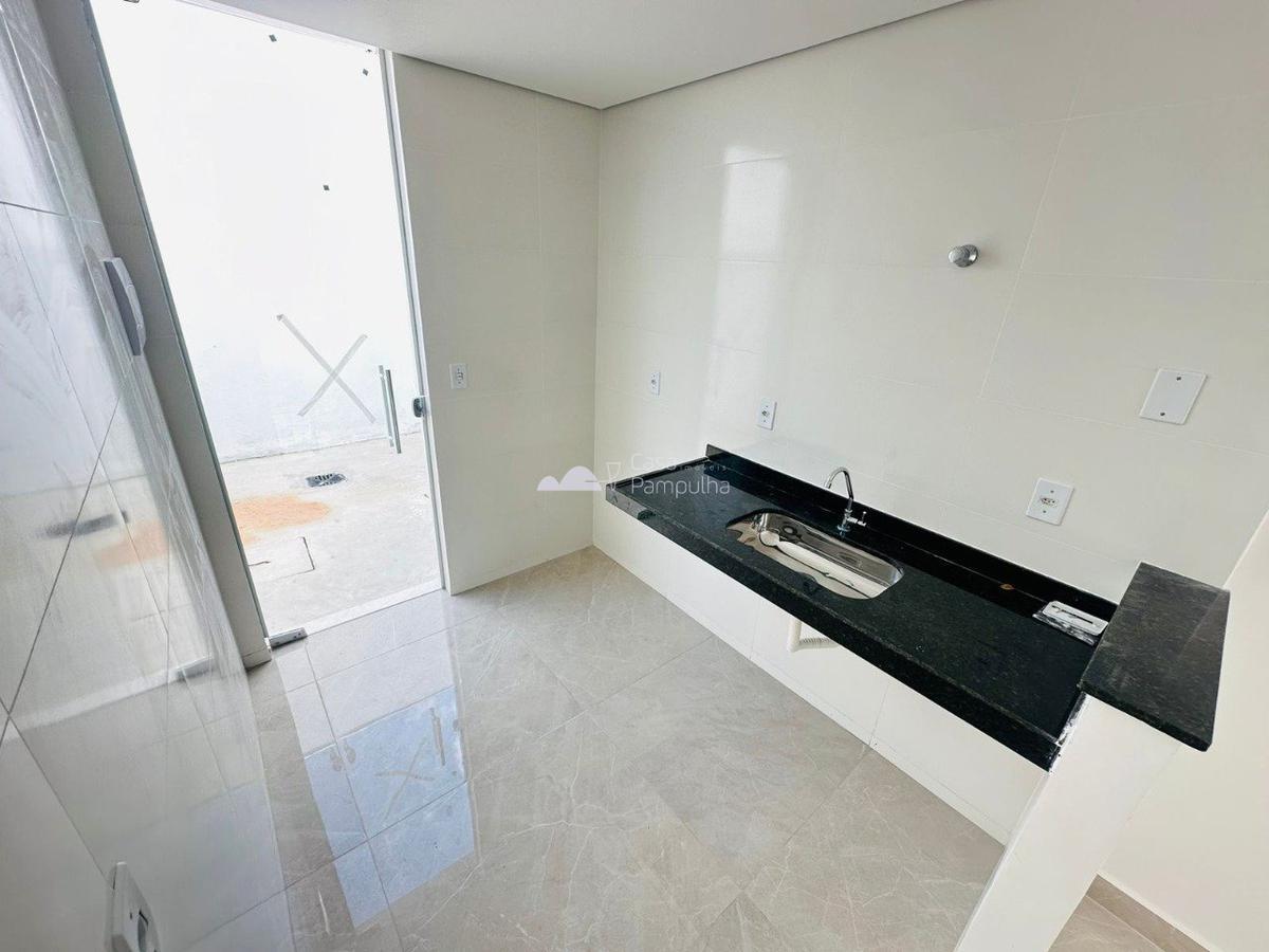 Casa, Piratininga (venda Nova), 2 Quartos, 1 Vaga, 2 Suítes