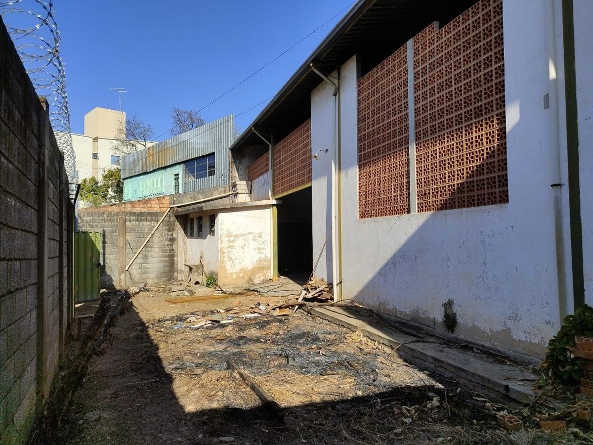 Galpão, Santa Cruz, 0 Quarto, 0 Vaga