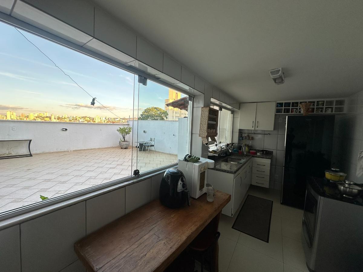 Casa, Renascença, 3 Quartos, 2 Vagas, 1 Suíte