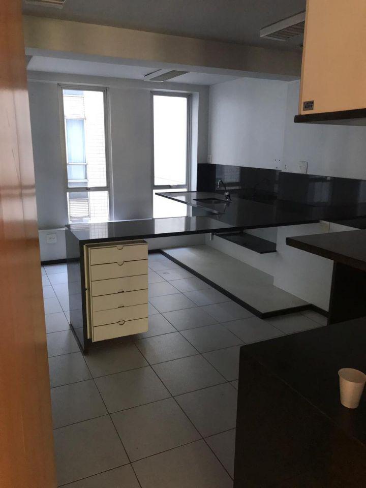 Andar, Centro, 0 Quarto, 0 Vaga