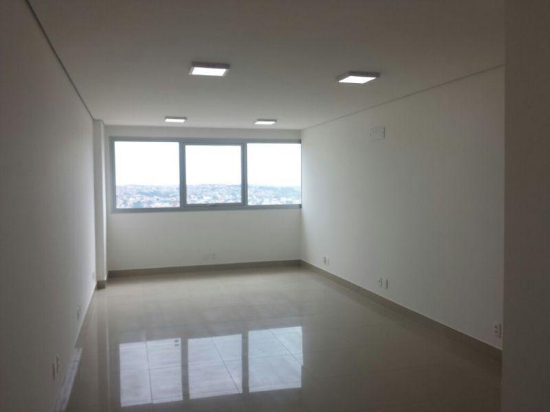 Sala, Estoril, 0 Quarto, 1 Vaga
