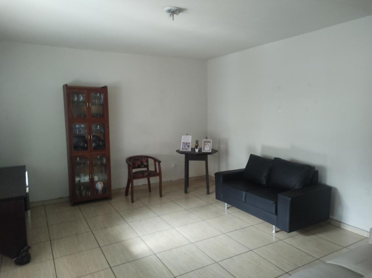 Casa, Planalto, 3 Quartos, 4 Vagas, 1 Suíte