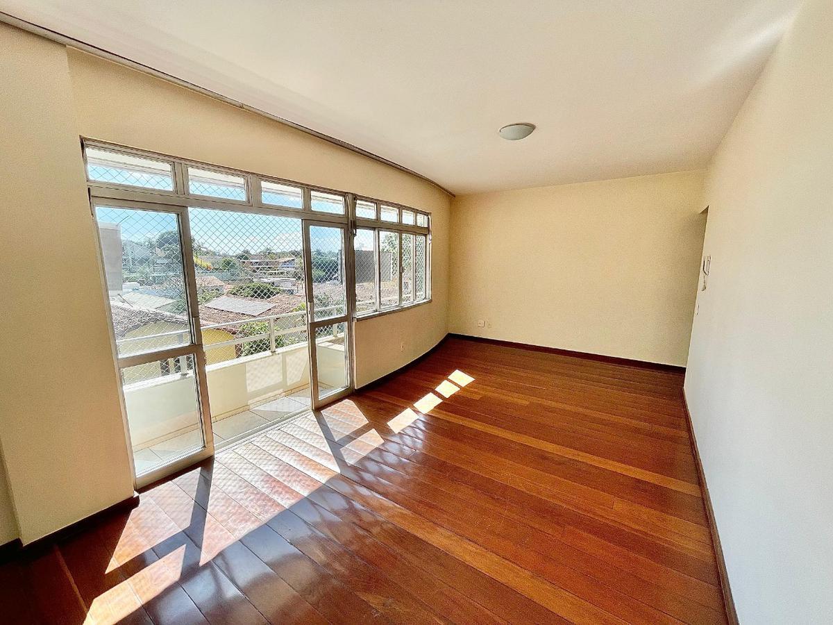 Apartamento, São José, 4 Quartos, 2 Vagas, 1 Suíte