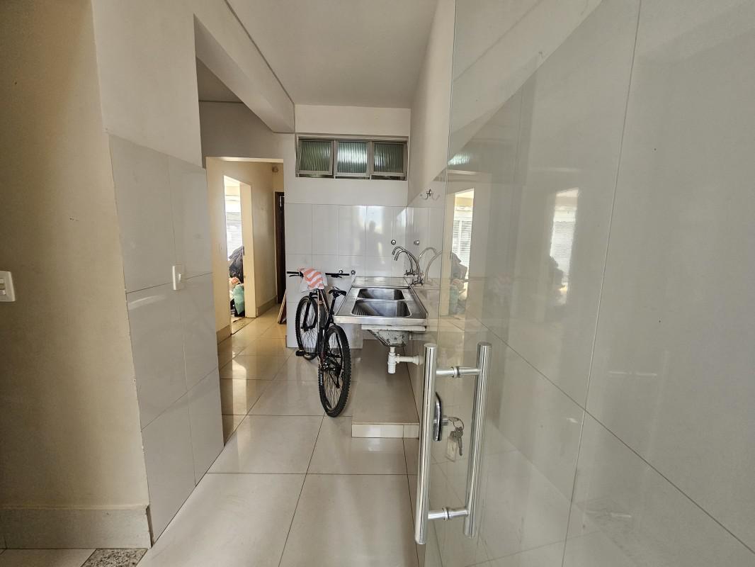 Casa, Fernão Dias, 5 Quartos, 4 Vagas, 5 Suítes