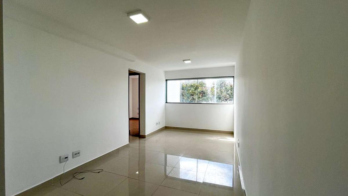 Apartamento, Serra, 2 Quartos, 2 Vagas, 1 Suíte