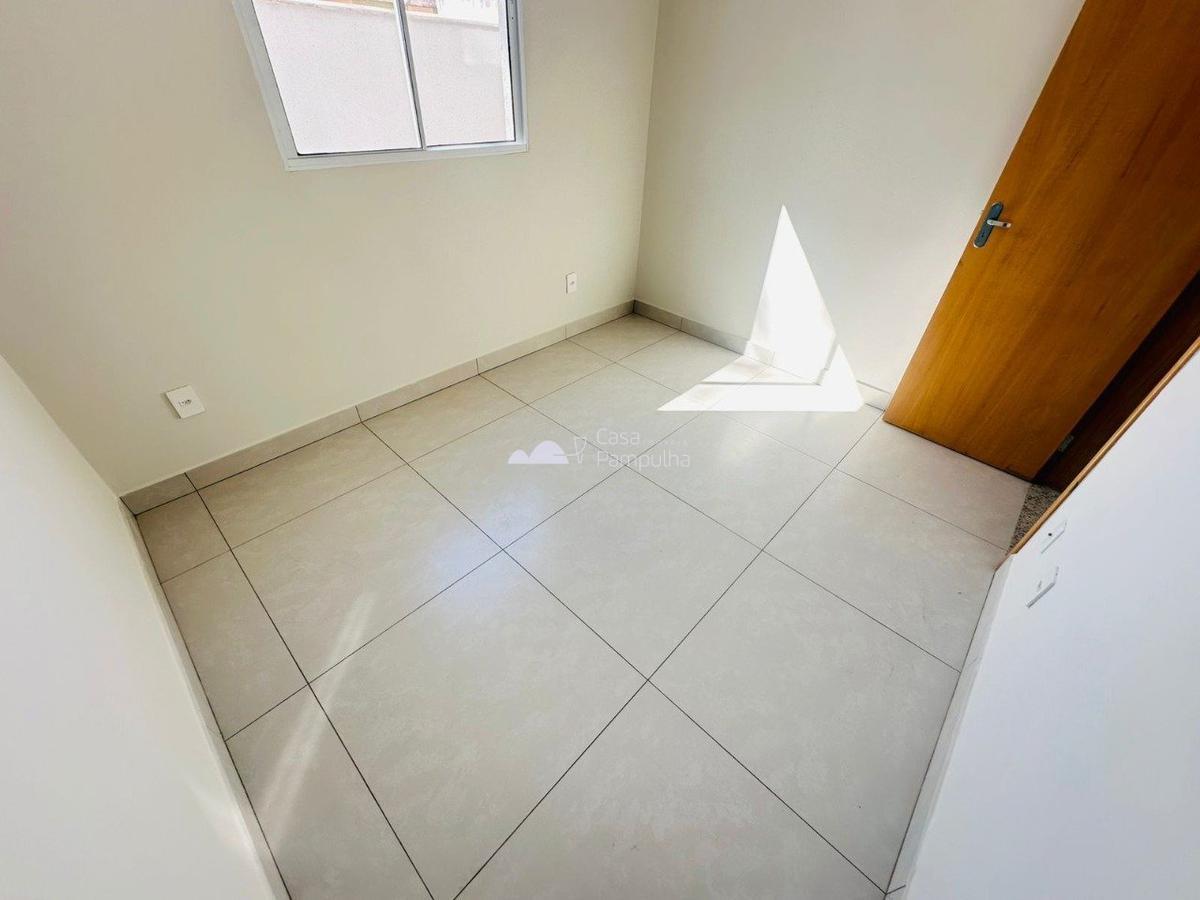 Apartamento, Santa Mônica, 2 Quartos, 1 Vaga