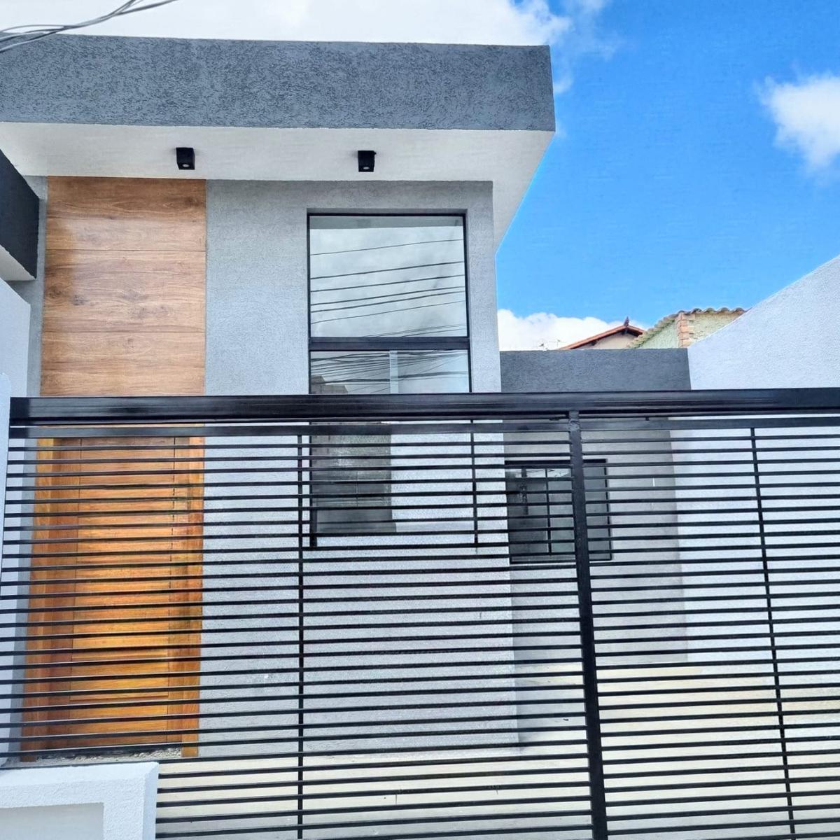 Casa, Planalto, 3 Quartos, 3 Vagas, 1 Suíte