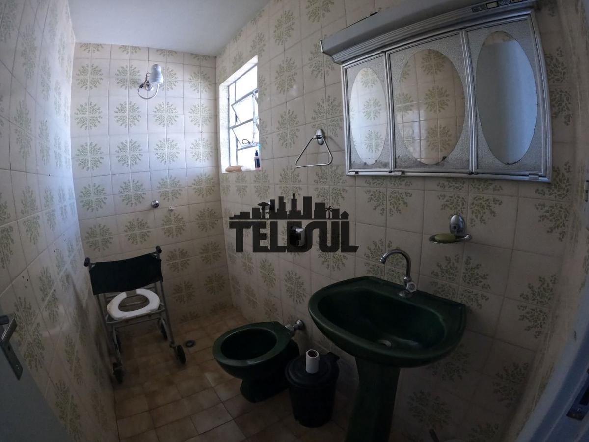 Casa, Centro, 2 Quartos, 1 Vaga