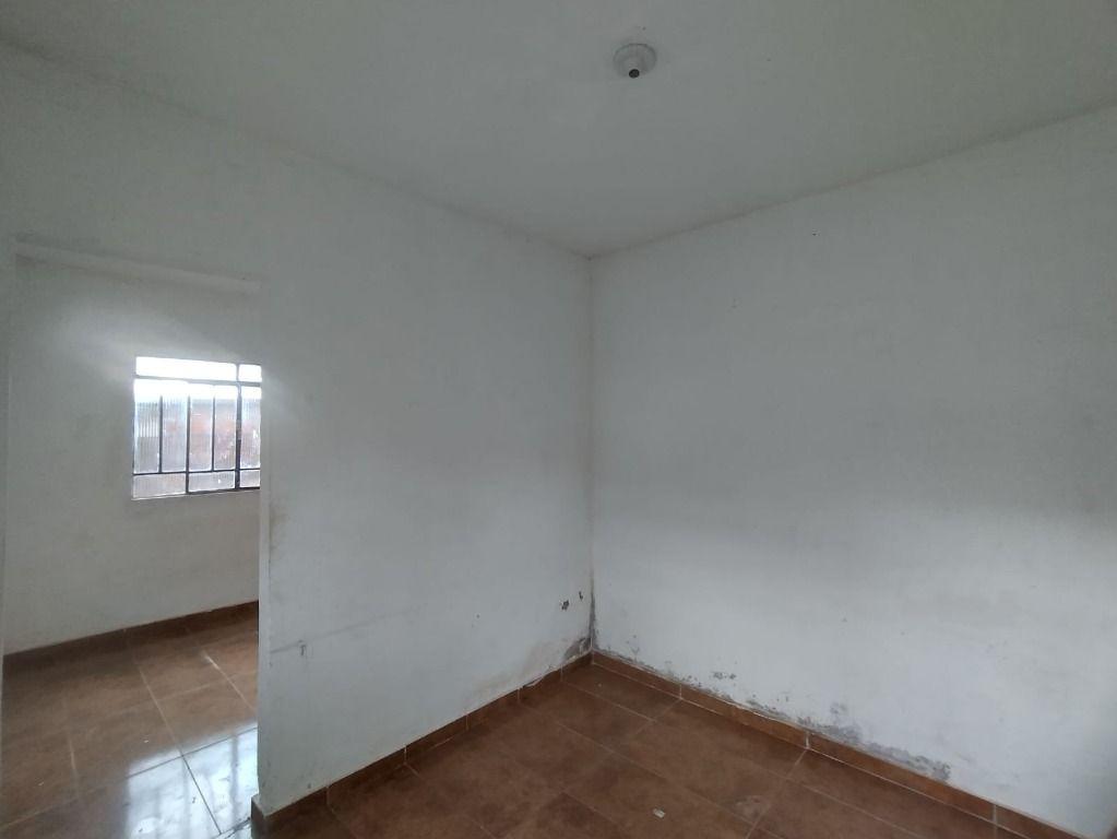 Casa, União, 1 Quarto, 0 Vaga
