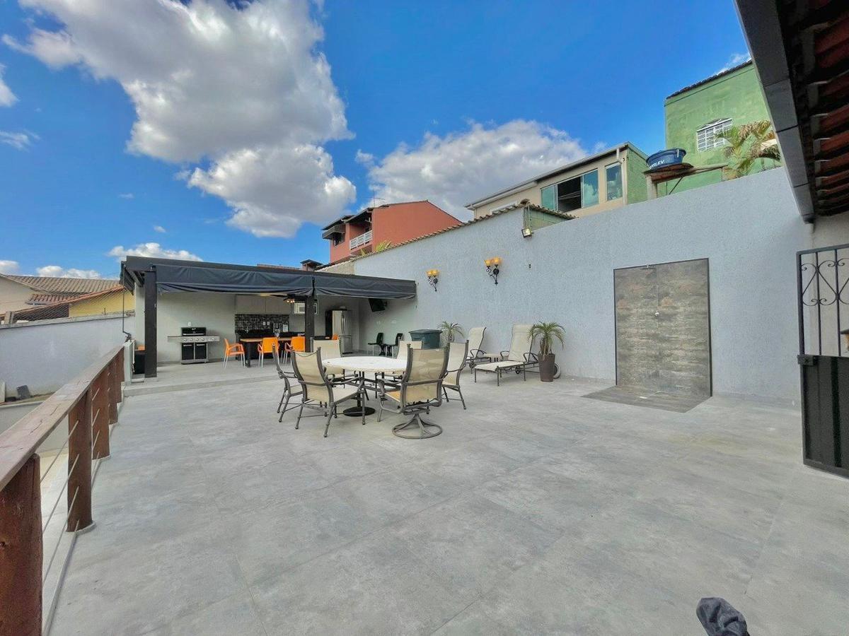 Casa, Garças, 3 Quartos, 4 Vagas, 1 Suíte