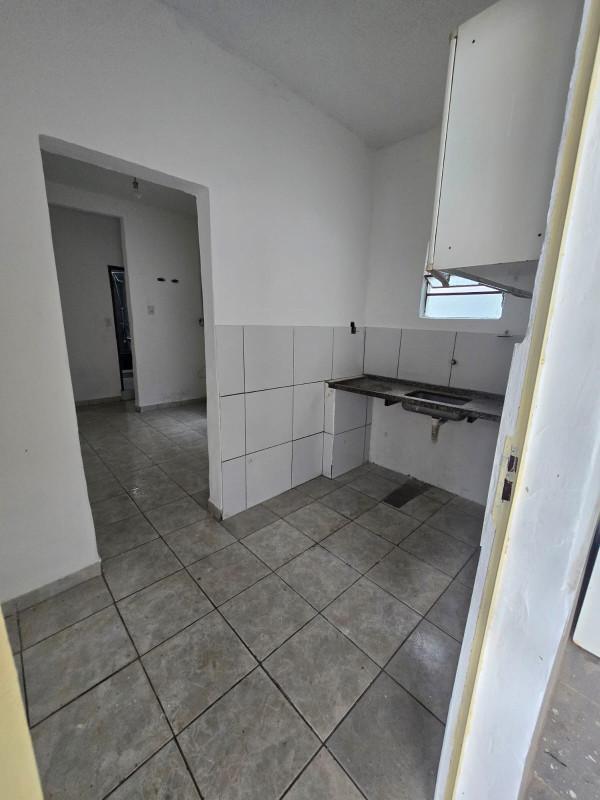 Casa, Coqueiros, 1 Quarto, 0 Vaga, 1 Suíte