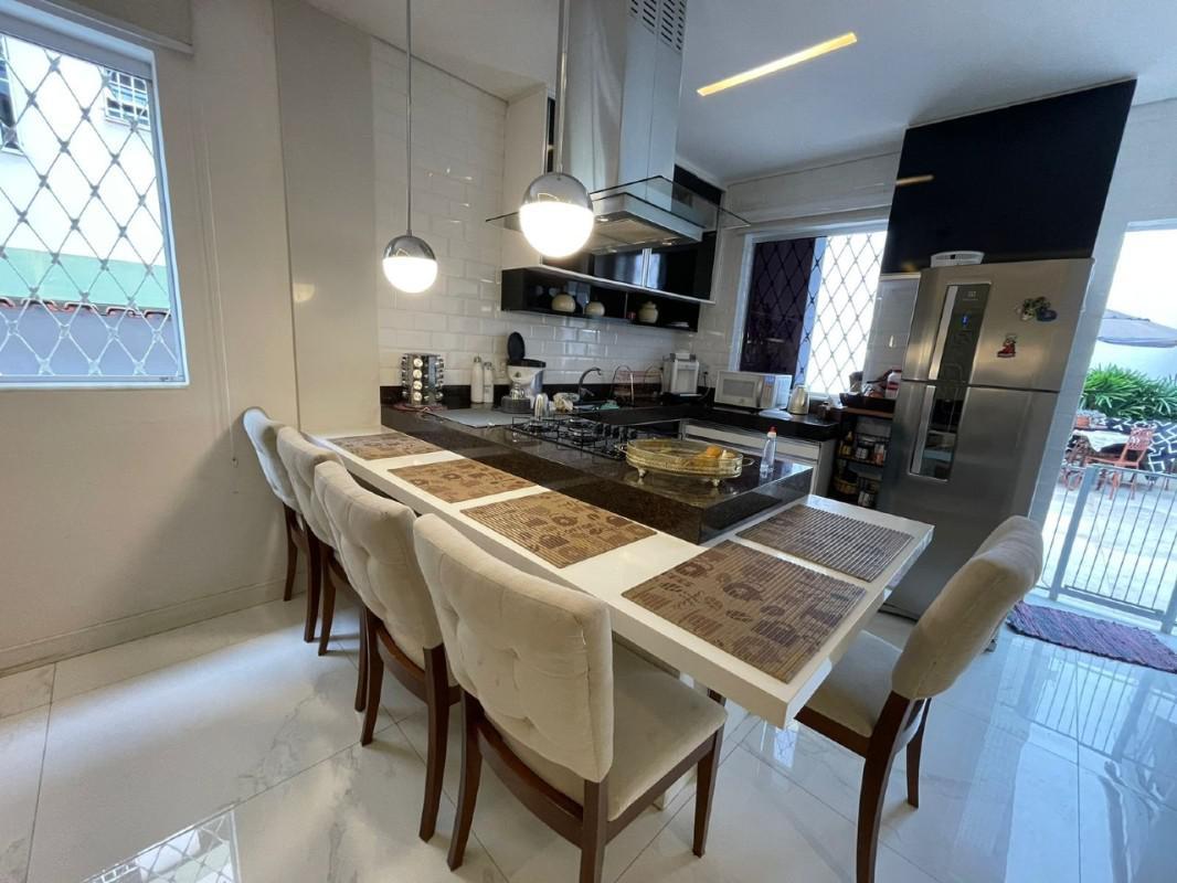 Casa, Graça, 3 Quartos, 2 Vagas, 1 Suíte