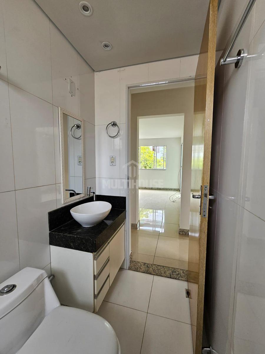 Apartamento, Pirajá, 2 Quartos, 1 Vaga