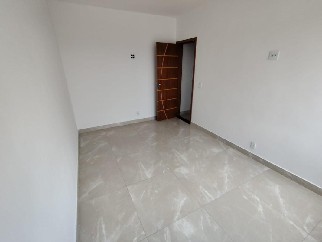Casa, Alto das Flores, 2 Quartos, 1 Vaga, 1 Suíte