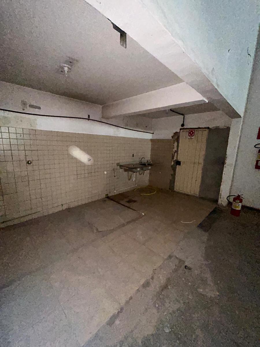 Galpão, Santa Terezinha, 0 Quarto, 5 Vagas