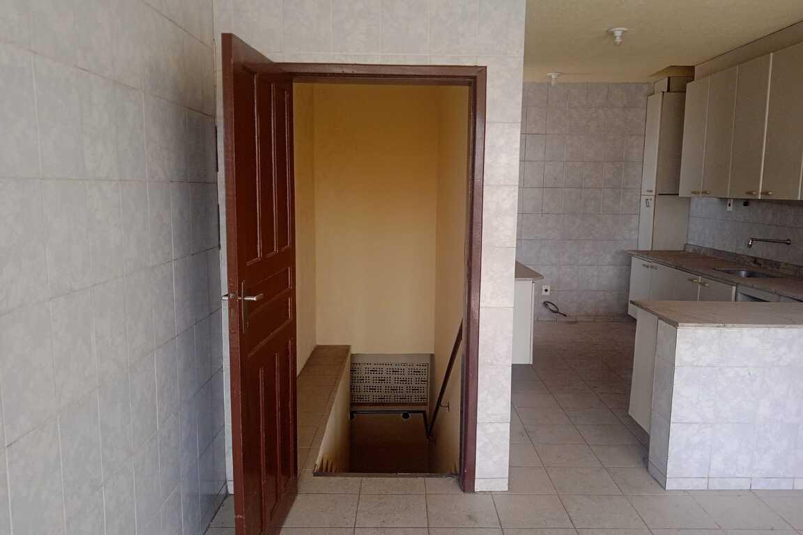 Casa, Renascença, 8 Quartos, 2 Vagas