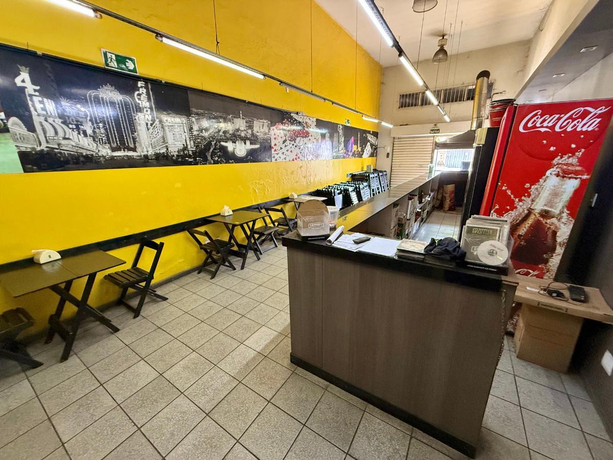 Andar, São José, 0 Quarto, 0 Vaga