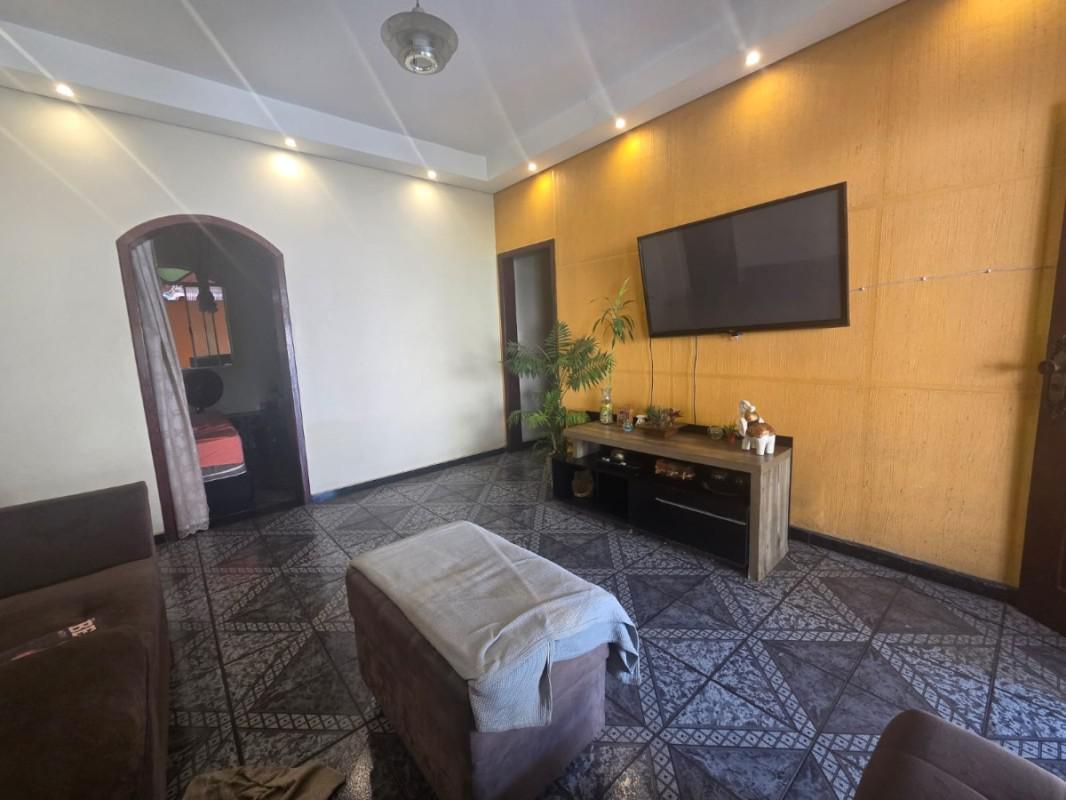Casa, Coqueiros, 5 Quartos, 4 Vagas, 2 Suítes