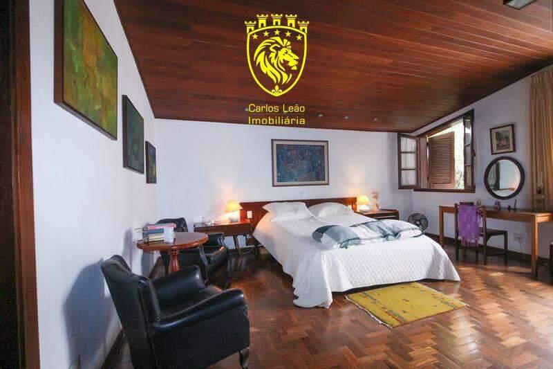 Casa, Serra, 4 Quartos, 5 Vagas, 1 Suíte