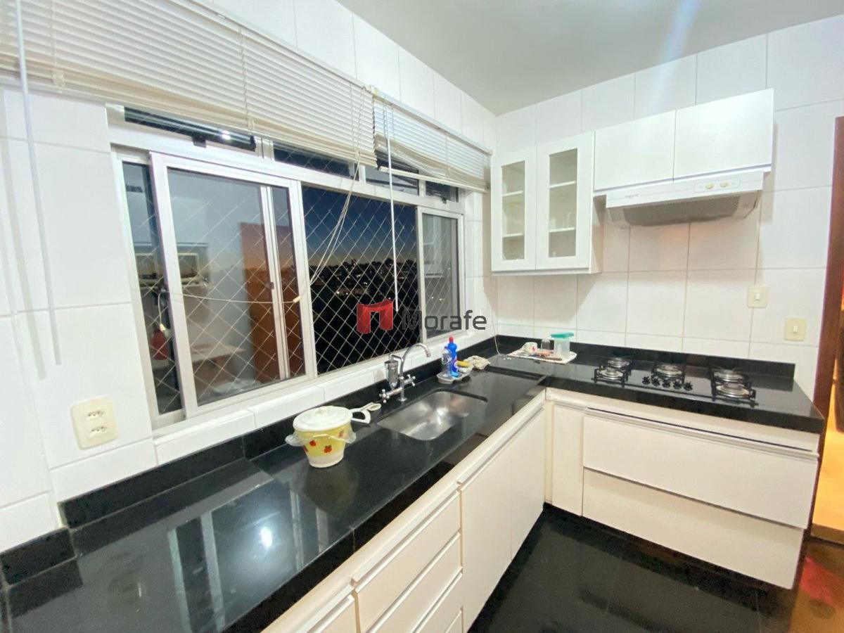 Apartamento, Carlos Prates, 3 Quartos, 2 Vagas, 1 Suíte