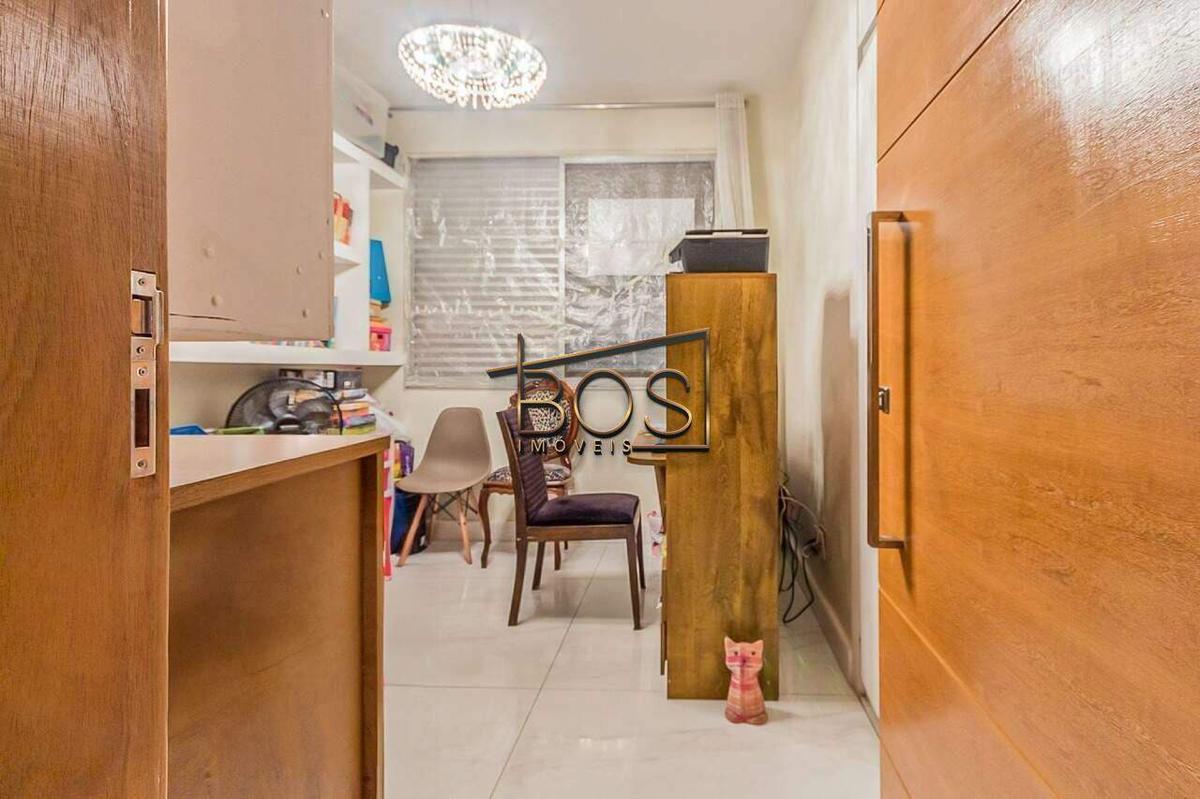 Apartamento, Funcionários, 4 Quartos, 2 Vagas, 2 Suítes