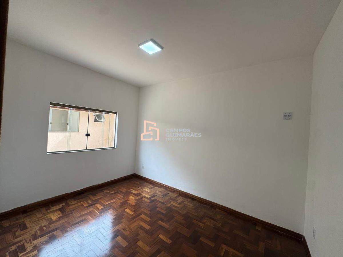Casa, Milionários, 3 Quartos, 7 Vagas, 1 Suíte