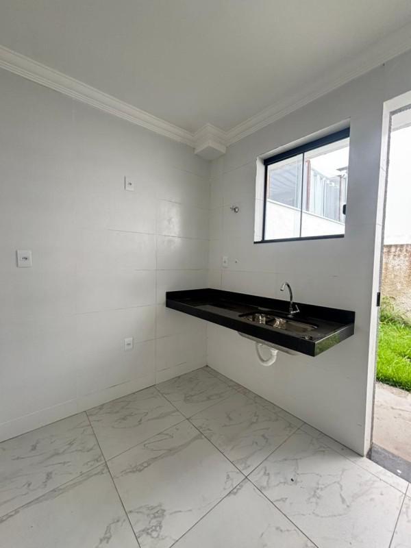 Casa, Jardim Guanabara, 2 Quartos, 2 Vagas