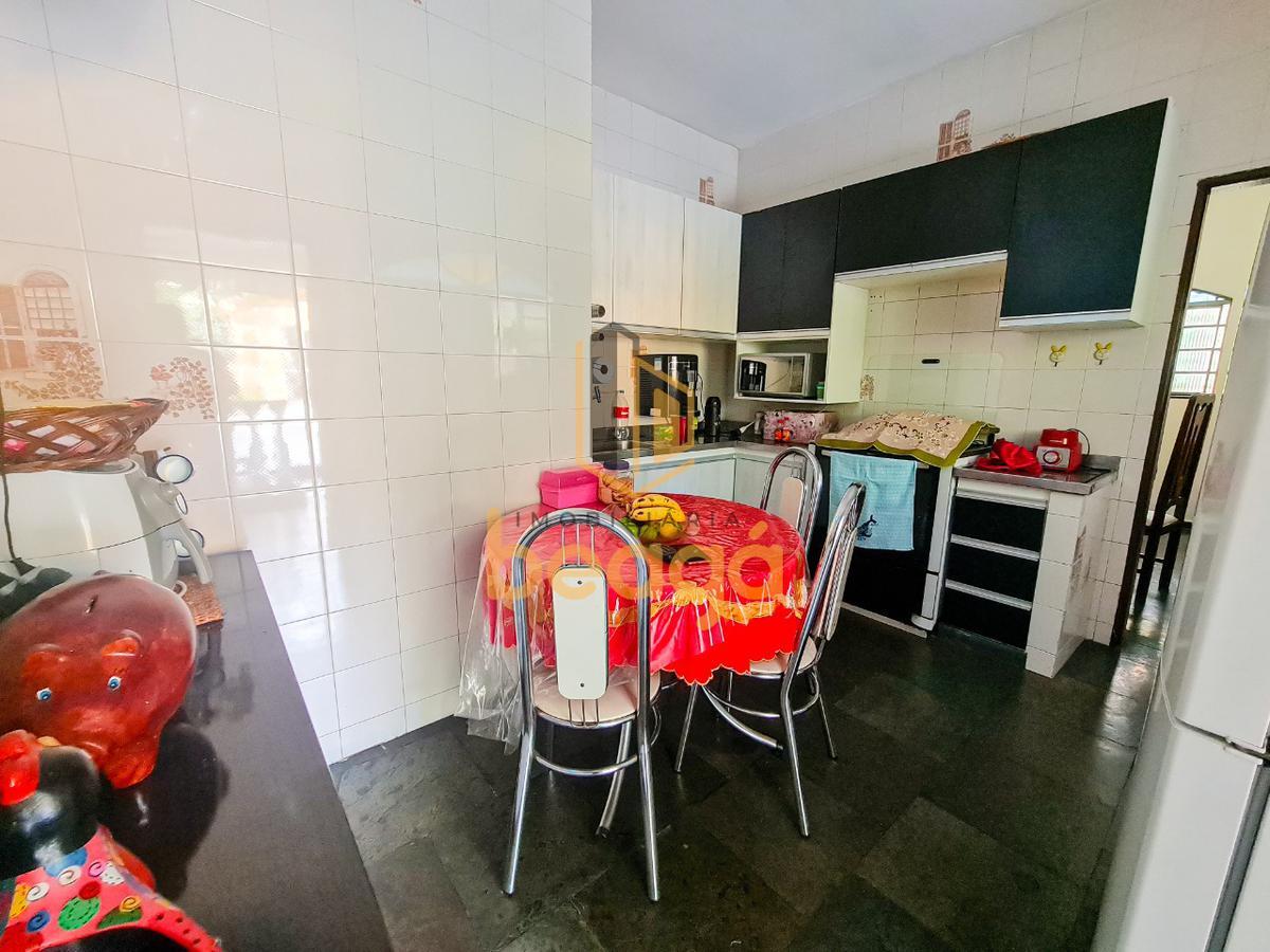 Casa, Santa Amélia, 5 Quartos, 5 Vagas, 2 Suítes