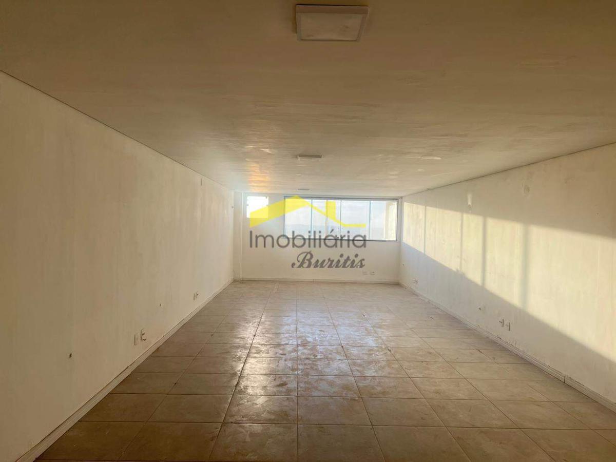 Sala, Estoril, 2 Vagas