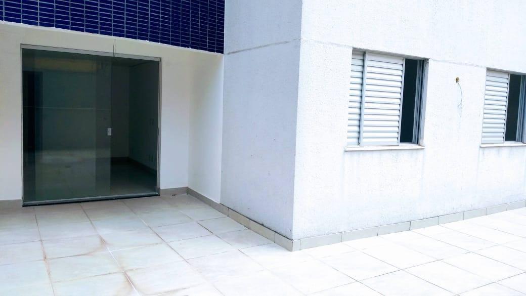 Apartamento, Serrano, 3 Quartos, 2 Vagas, 1 Suíte