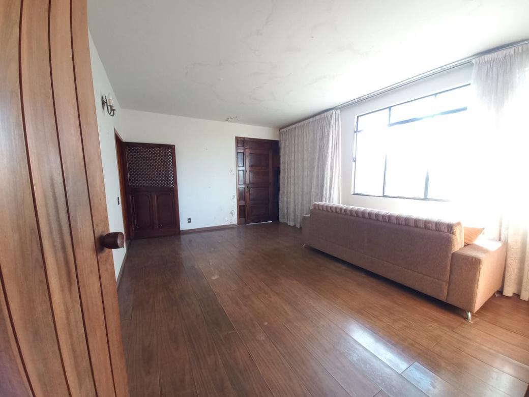Casa, Nova Suíssa, 4 Quartos, 1 Suíte