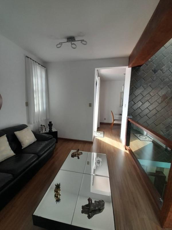 Casa, Camargos, 8 Quartos, 3 Vagas, 4 Suítes