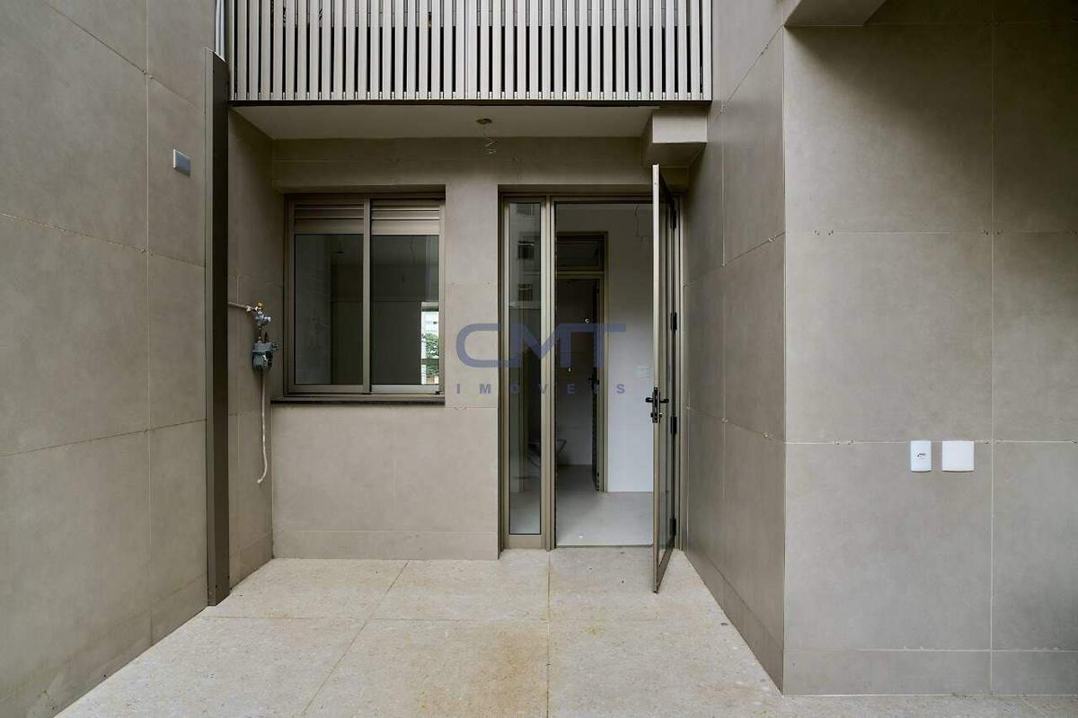 Apartamento, Cruzeiro, 4 Quartos, 4 Vagas, 2 Suítes