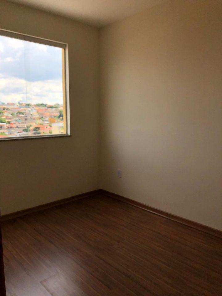 Apartamento, Santa Mônica, 2 Quartos, 1 Vaga, 0 Suíte